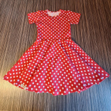 Šaty red dots